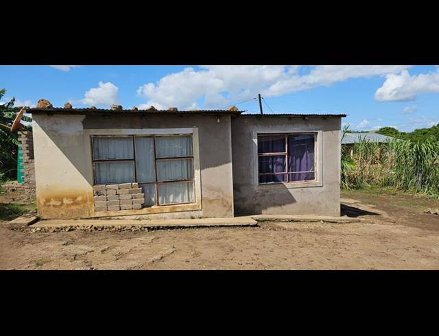 4 BEDROOM HOUSE FOR SALE IN MANIINI